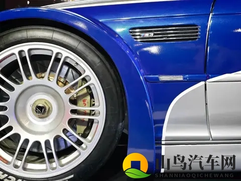 极品飞车里的E46 M3 GTR，成真了！-2