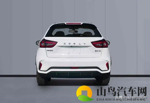 吉利豪越X3完成工信部申报，定位燃油小型车-3