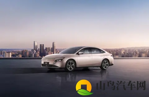 12万起售的日产N6,比银河A7贵3万,凭啥敢叫板自主插混?-3