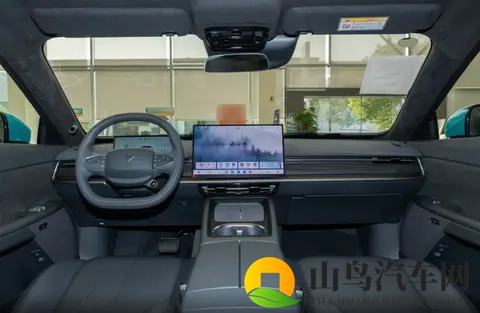 更时尚更激进，东风奕派eπ007+该有的全都有，预售1499万起-3