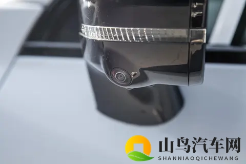 20万内6座车怎么选？零跑C16 580尊享版空间配置成本体验对比解读-2