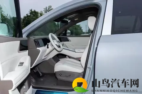 大六座SUV怎么选？腾势N8L DM深度体验：均衡实用，值得考虑-2