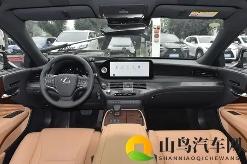 日系旗舰怎么选？LS 各版本豪华配置差异及购车建议-1