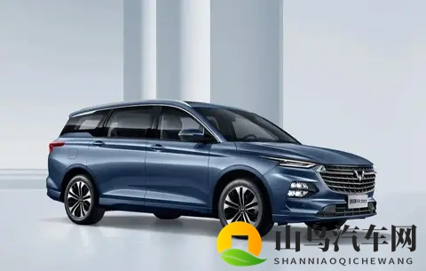 家里人口多，五座SUV不如六座MPV有性价比，这两款省油省心空间大-3