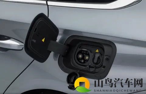 竞争比亚迪秦PLUS DM,优惠后688万起,在售7款怎么选-3