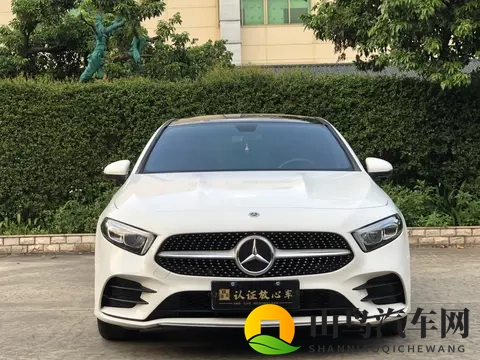 12万多拿下准新奔驰A级,精致代步,都市白领优选?-1
