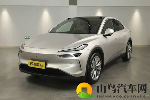 标杆再进阶 比亚迪汉智驾版成都上市 补贴价15.98万起-1