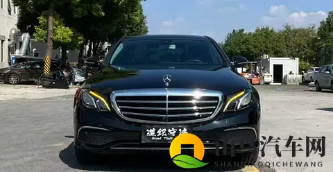 25万不到，圆你奔驰梦！20款E300L，一手车7万公里-3