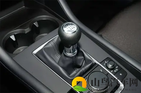 手动挡车主自述：卖掉手动挡换成自动挡后，才明白的3个道理！-3