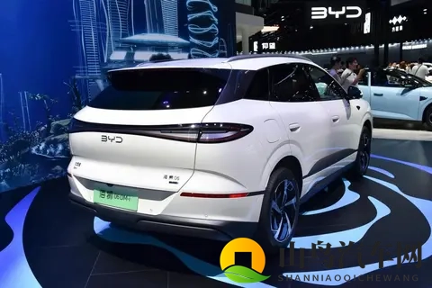 长安启源Q07、比亚迪海狮06DM-i价格对等,家用该怎么选?-1