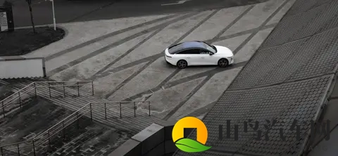 还在算里程？2026款星海S7扎实续航+全域能效，让里程焦虑止步-1