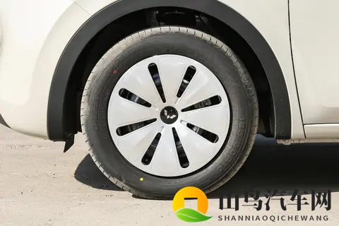 五菱缤果购车指南：5万级纯电小车如何选？续航、动力、智能解析-3