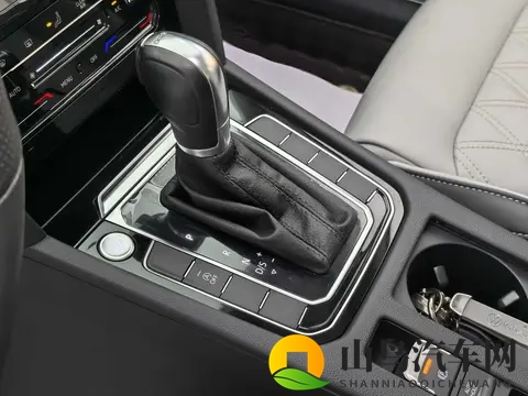 14万多拿下准新大众迈腾，宜商宜家之选？-1