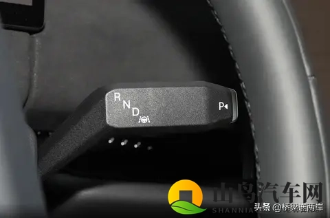 快拨出天我是你小:智能驾驶新潮流,出行更安全舒适-2