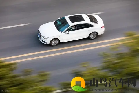 2025买车别乱选！电车3大坑戳破“省钱神话”，油车反而更香了？-3