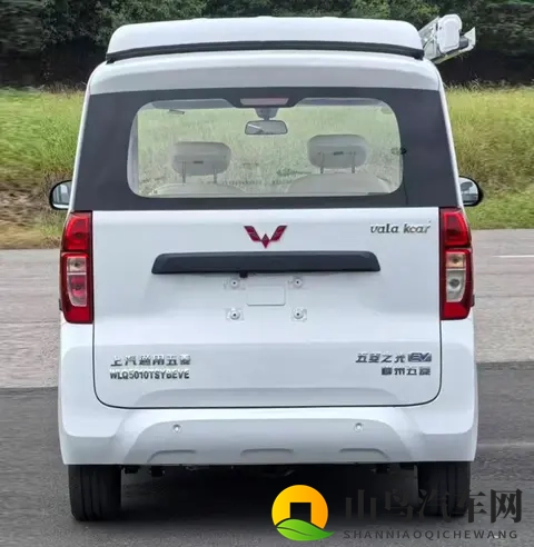 五菱之光EV床车版正式申报，侧滑门，2+2座椅，带一室一厅一厨-3