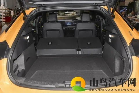 动力充沛，油耗经济，试驾福特蒙迪欧2025款20T E-混动-1