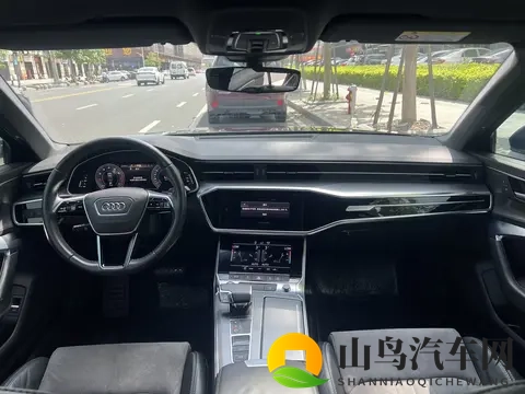 被巨大黑人整得翻白眼:电动车频现窘迫瞬间,技术痛点亟待突破-2