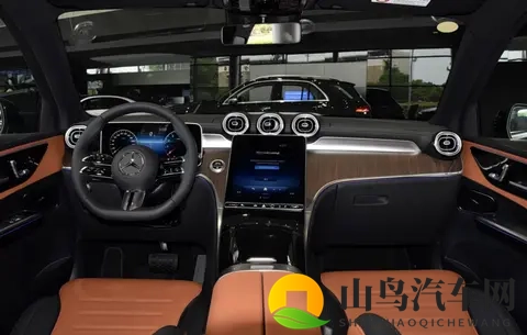 全新奔驰GLC长轴距3998万起，燃油版配置更新-3