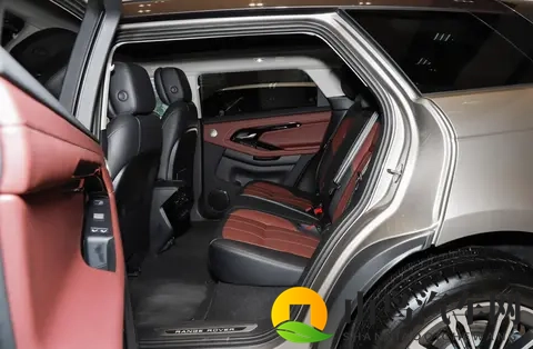 路虎这一回把价格打得噼里啪啦响 中国车商们都在打鼓算账-2