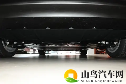 哈弗 H6L 上市:1039 万起的中型大五座,为爱升舱更省心-1