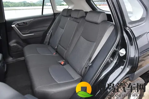 丰田威兰达试驾实测:优缺点实话实说!-1