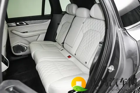 1988万起，2026款领克09四驱探索版上市，挑战日系神话？-1