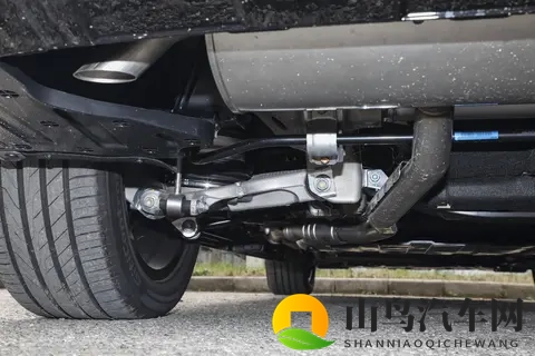 20多万买六座SUV，深蓝S09和理想L9该怎么选？-1