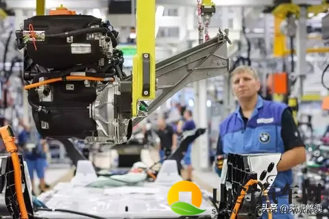 德媒甩锅中国,德车沦陷纯属自找。-2