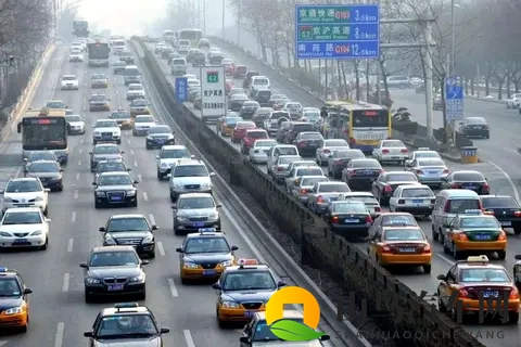 农村野外树林BBW：独特风景下的BBW汽车：探寻自然与力量的完美融合-3