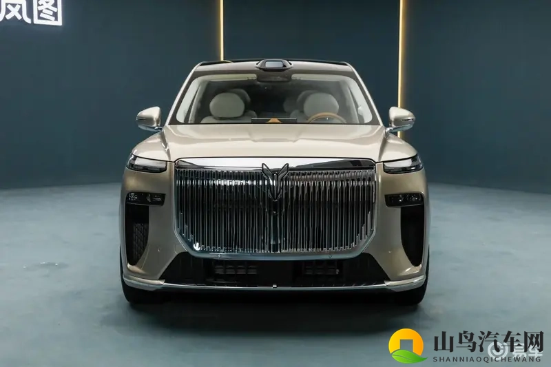 预售45万起！岚图泰山即将上市，定位为插电混动大型SUV-1