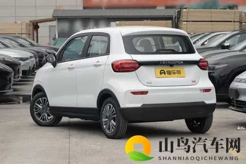 零跑 T03 ：年轻人选代步车的那些糟心事，这台 4 万小车全给你解决了-3