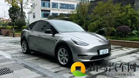 13万公里，146万！22年特斯拉Model Y代步通勤好选择-3