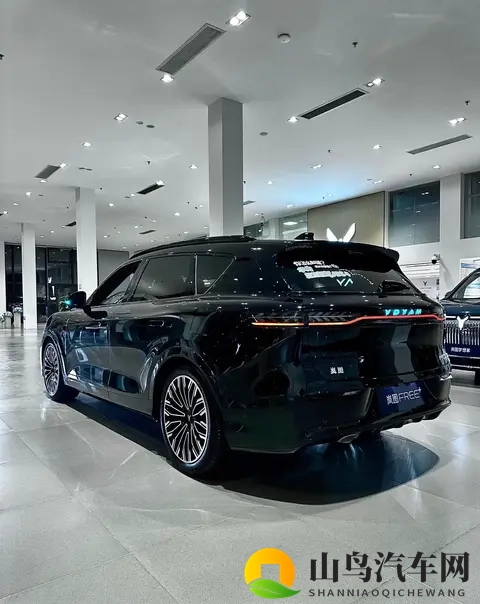 全新岚图FREE开启预售！-1