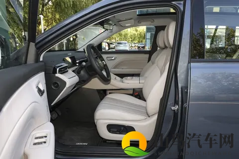 AION i60增程版开启预售，20万的配置只需要1268万元起-2