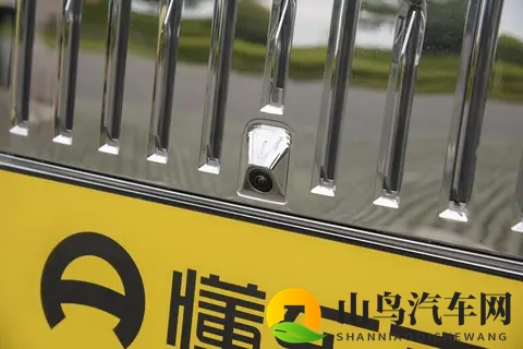 39秒破百续航700+,极氪009凭啥这么火?开起来咋样?-2