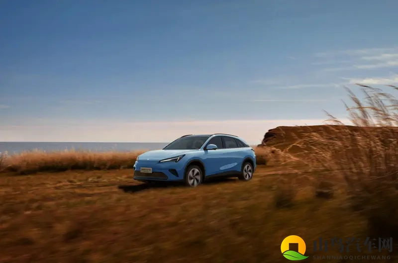 全新阿尔法T5增程版对决尚界H5，谁更懂家庭出行？-1