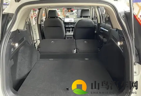 新款CR-V遇上RAV4;家庭出行选哪款更划算?-1