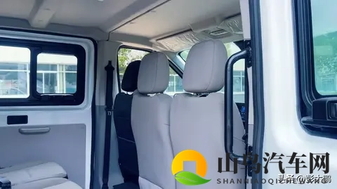 看看全顺T8都改成啥样子了-1