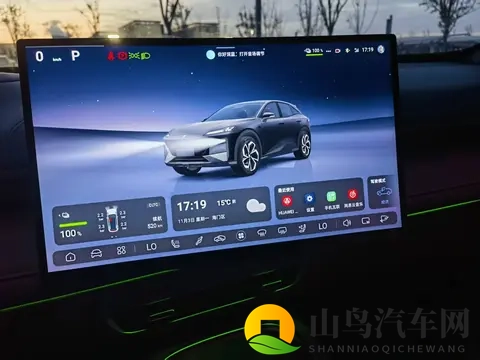 深蓝S07，我的移动舒适堡垒：日常用车最爱的那些功能-1