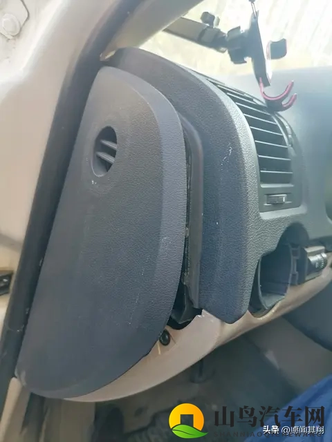 安装倒车影像这样取电，自己操作简单方便-3