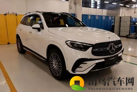 仅售3998万！新增经典版，入门价降28万，新款奔驰GLC L上市-3