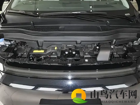 小鹏X9 Ultra申报信息曝光，提供两驱_四驱双版本，旗舰定位拔高-2