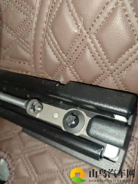 23款路虎发现,准新车况,40多万体验陆地豪华座驾?-1