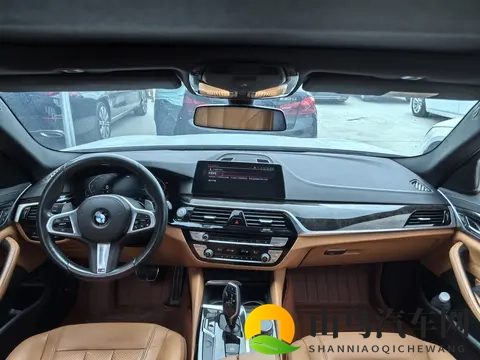 20款宝马5系，8万公里，1988万拿下豪华座驾！-1