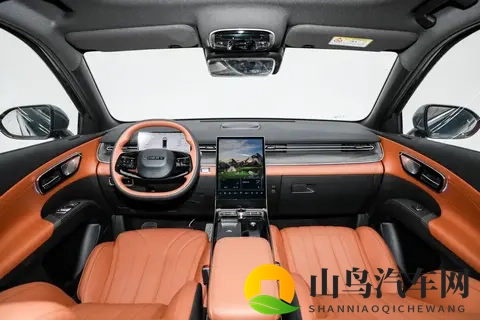 1059万起！第五代瑞虎8开启预售，双前脸设计+2825mm轴距-1