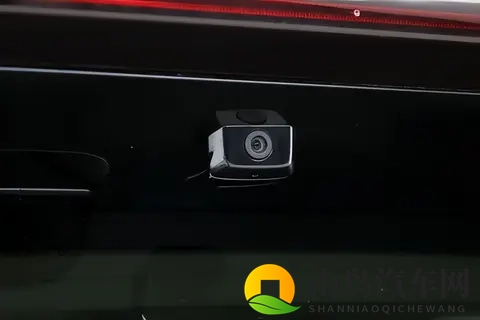 28 万的家庭 MPV，开上一个月，我发现真的不需要再加预算了！-2