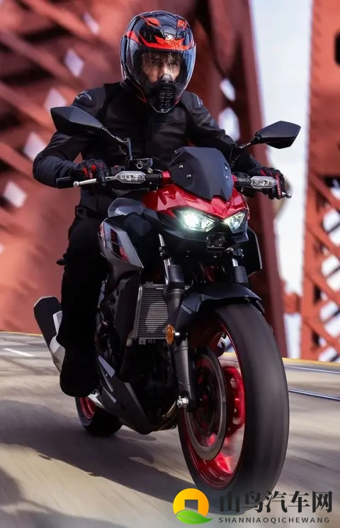 降价6千还加配!2026款川崎Z500上市,再降真买的起了!-3