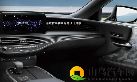 雷克萨斯，燃油旗舰，丰田要造六轮车？-3