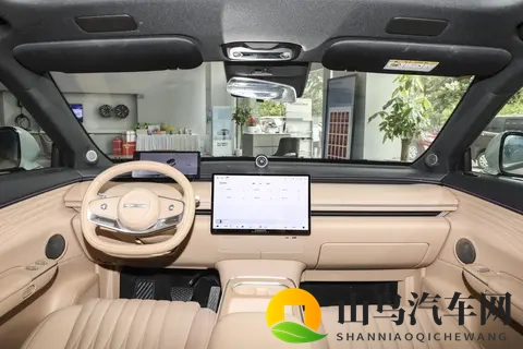 豪华SUV新标杆！这台国产车真香，轴距3米，增程续航超1600km-1